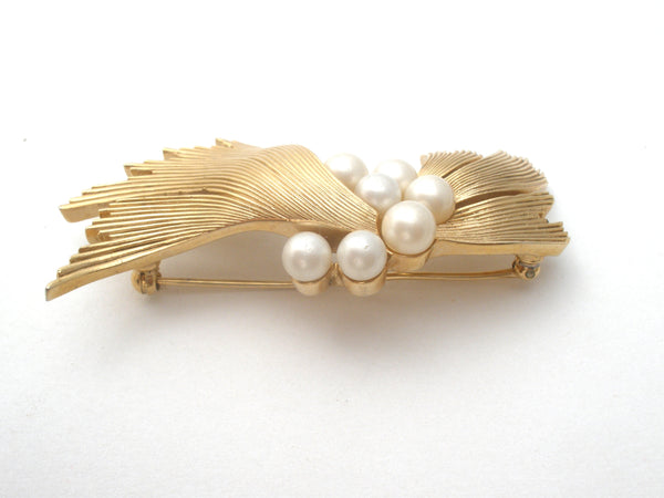 Vintage Trifari Gold Pearl Brooch Gift for Women 