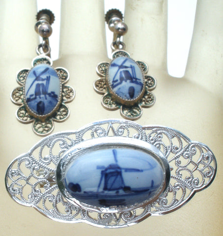 Delft Blue & White Earrings Brooch Set Vintage