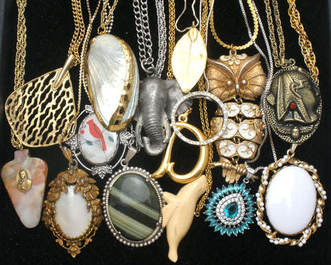 Lot Of Vintage Necklaces 15 Pieces