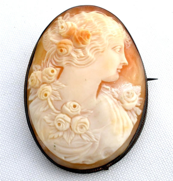 Victorian-Cameo-Brooch-Hand-