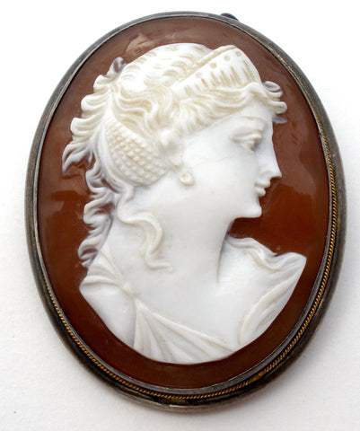 Victorian Hand Carved Cameo Pendant Brooch
