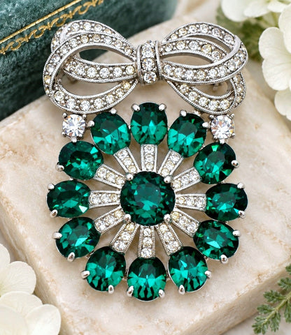 Eisenberg Ice Emerald Green Rhinestone Brooch Pin Vintage
