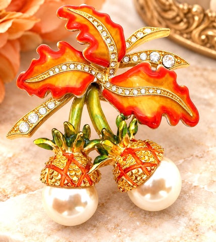 Joan Rivers Acorn / Pineapple Leaves Brooch Pin Vintage