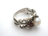 Pearl & Garnet Sterling Silver Ring Size 6 - The Jewelry Lady's Store