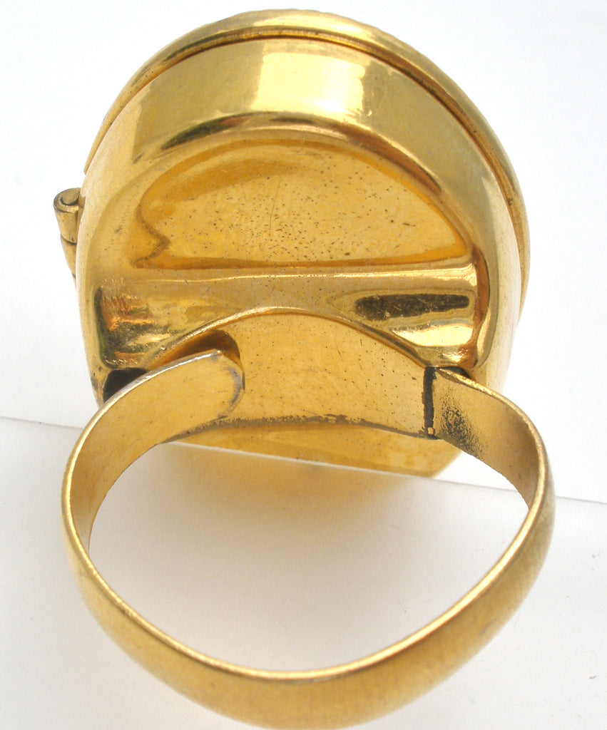 Avon | Jewelry | Vintage 97s Avon Locket Gold Floral Ring Size 55 | Poshmark