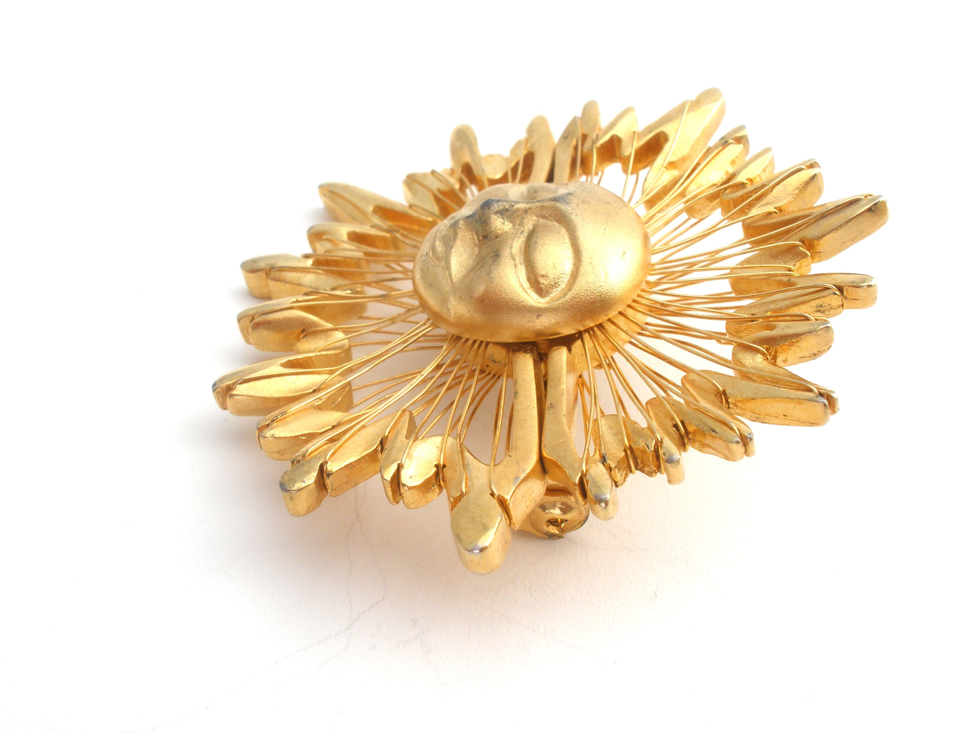 Fall savings Up to 50% off Brooch Pin Vintage nostalgic sunflower brooch  for women jewelry Gifts for Family on Clearance