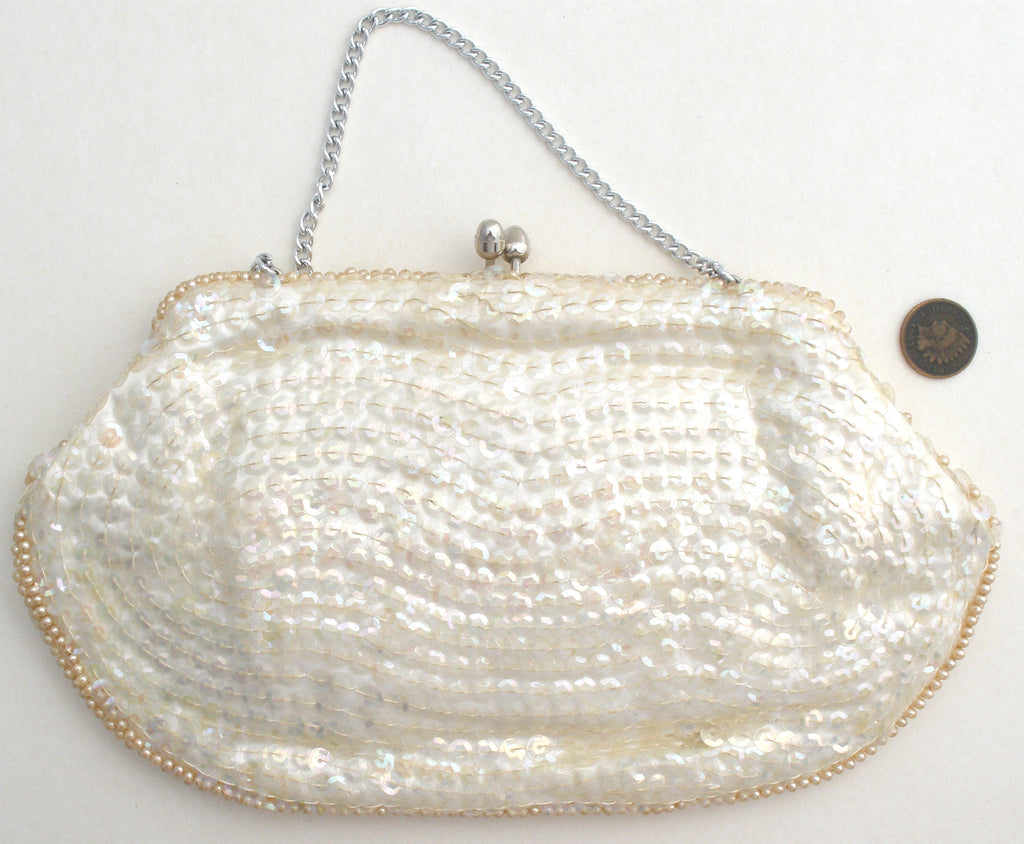 La Regale | Bags | Vintage La Regale Product Beaded Sequin Purse La Regale | Bags | Vintage La Regale Product Beaded Sequin Purse
