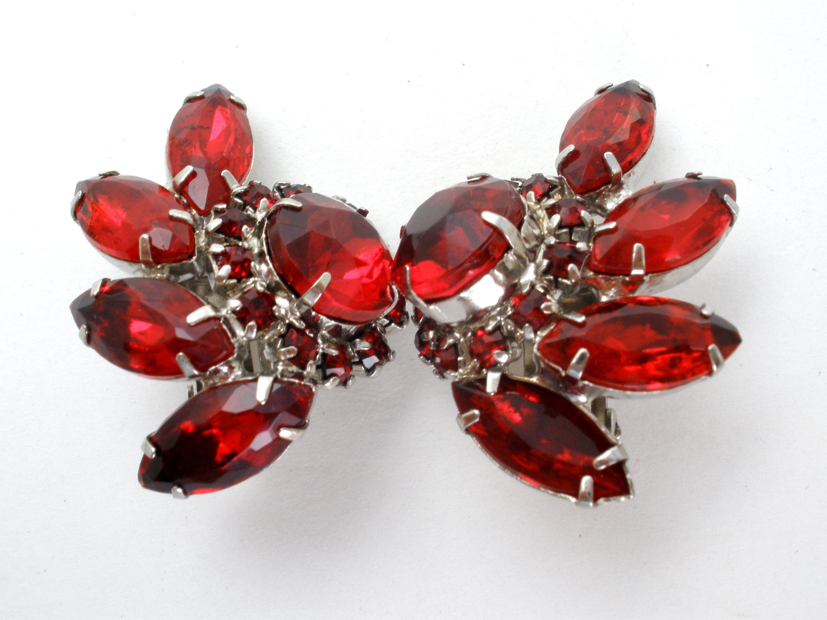 Ornate vintage - costume CAMEO clip EARRINGS - red rhinestones